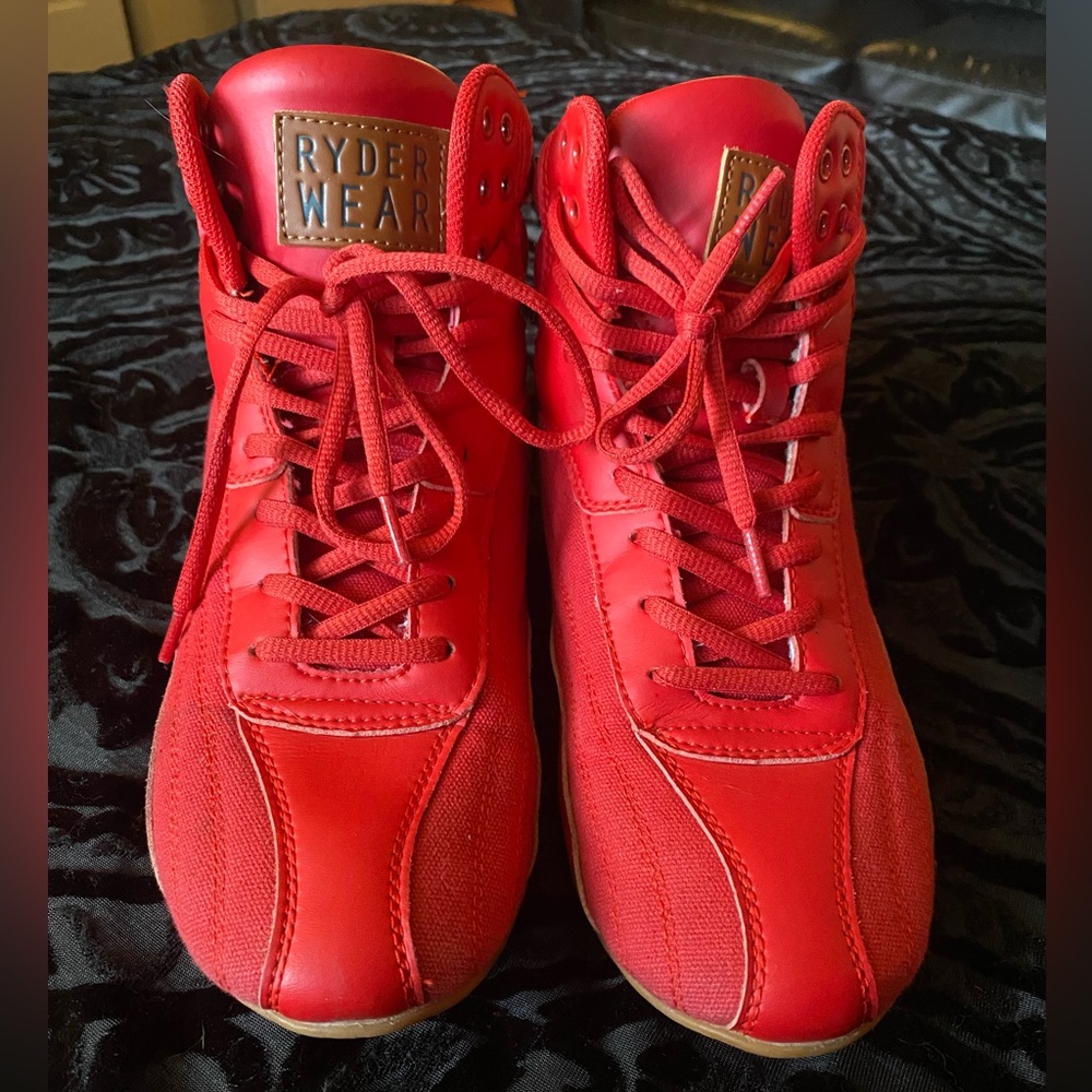 Ryderwear shoes women’s size 9 red workout shoes
